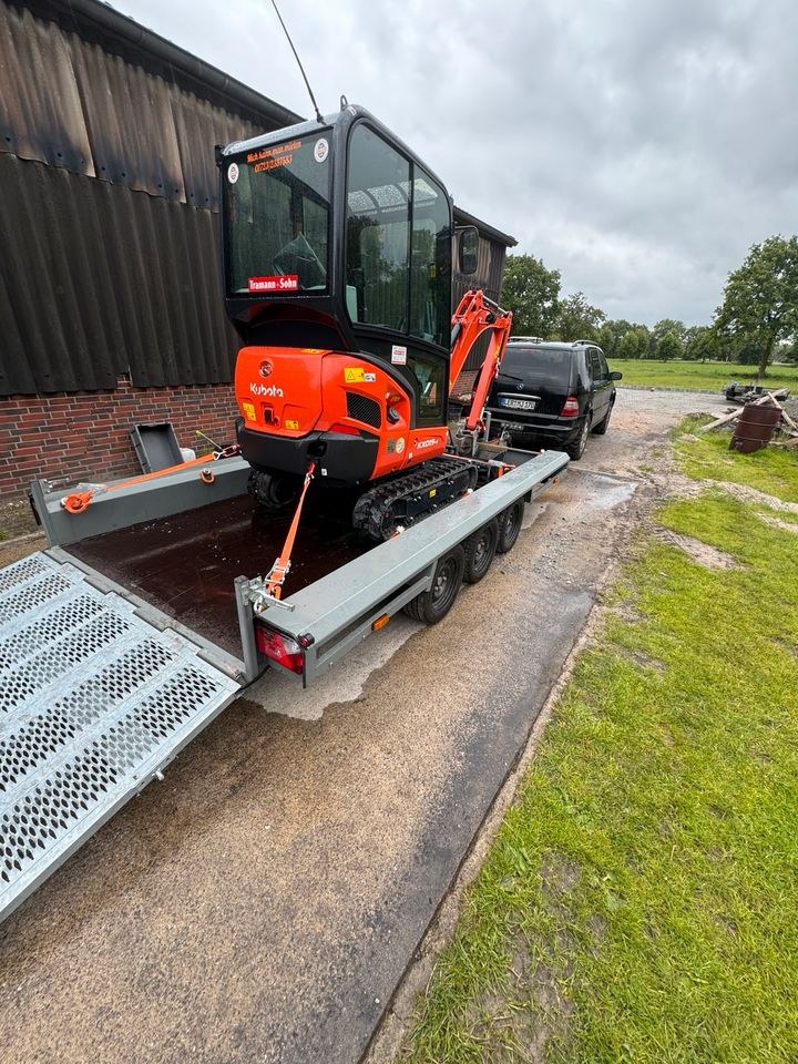Maschinentransporter Tieflader mieten in Uplengen – 4