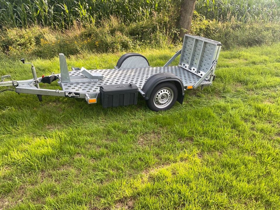 Motorradtrailer Motorradanhänger mieten in Uplengen – 3