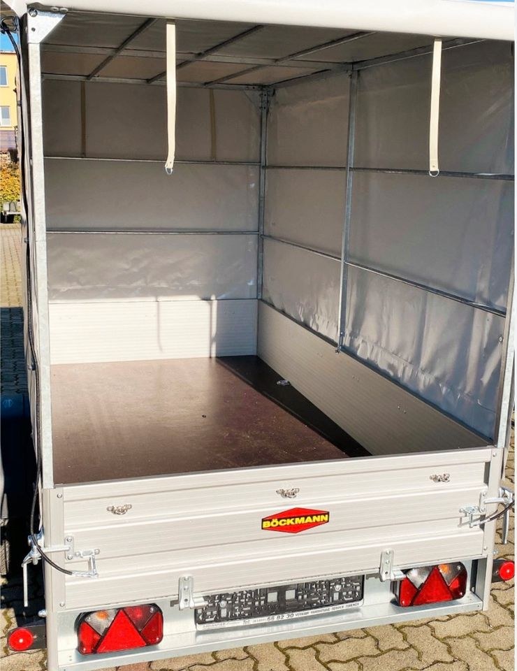 PKW Anhänger Plane Planenanhänger 750kg mieten in Uplengen – 4