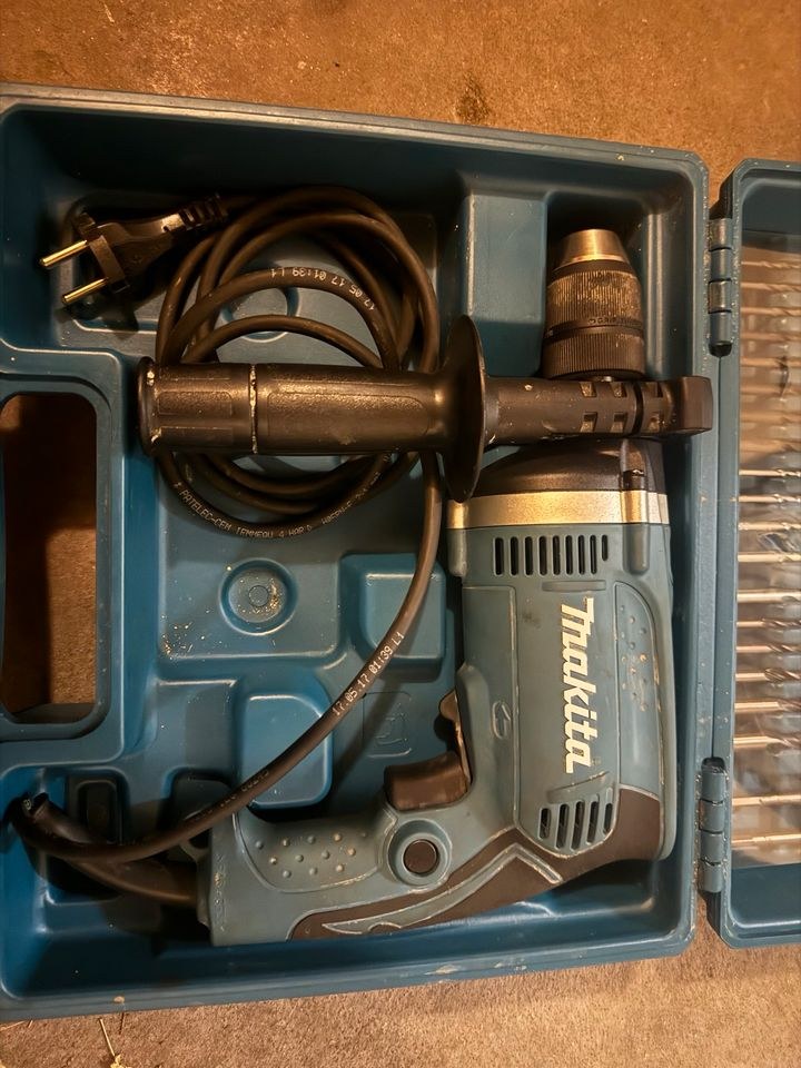 Makita Schlagbohrmaschine mieten in Uplengen – 3