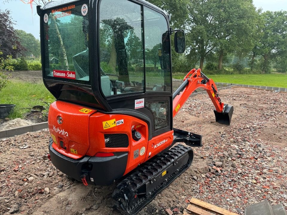 Bagger Minibagger Kubota KX019 4 mieten in Uplengen – 3