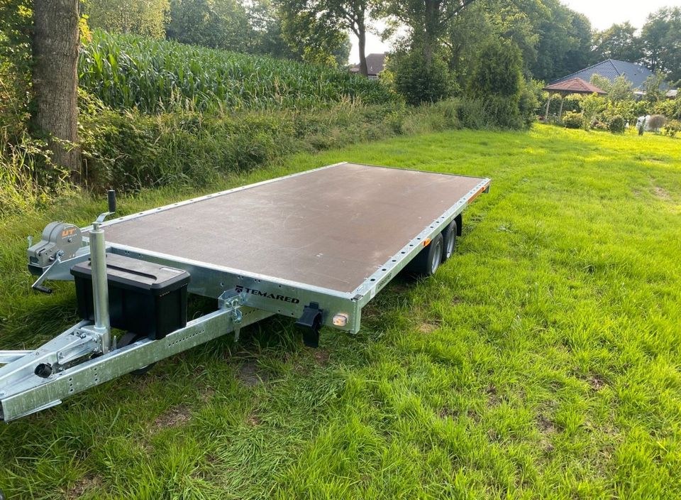 Trailer Autotransporter Plattform Anhänger mieten in Uplengen – 4