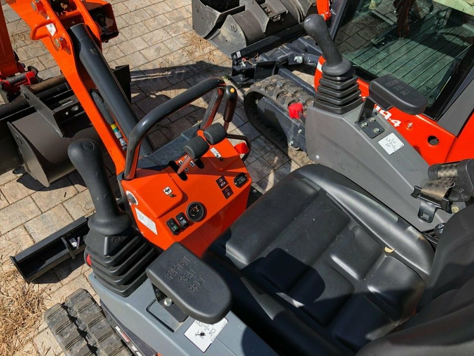 Minibagger 1,2t BOBCAT E10z mieten bei Fahrzeugdienstleistungen – 3