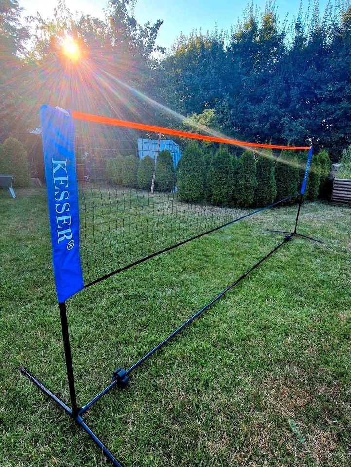 Federballnetz N 4m breit Volleyballnetz mieten in Deutsch Evern – 2