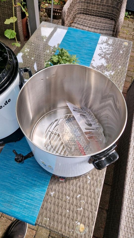 28L Glühweinkessel Glühweinkocher Punsch mieten in Deutsch Evern – 3