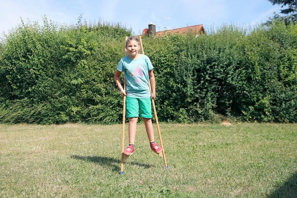 zweier Set Pedalo Stelzen 170cm Stelzenlaufen mieten in Deutsch Evern