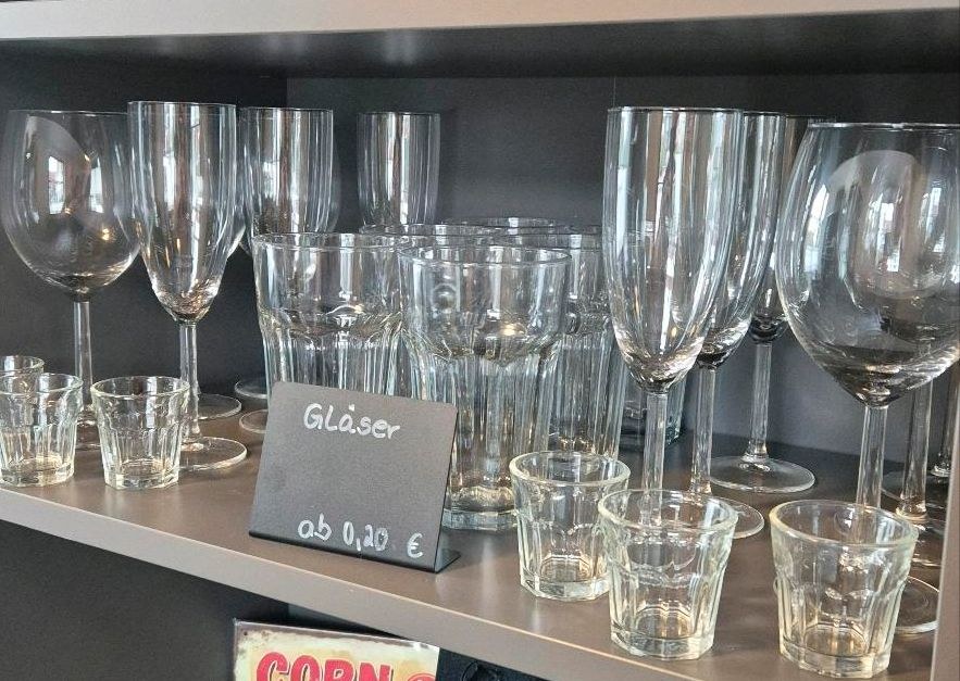Gläser Cocktailgläser Sektgläser Weingläser mieten in Deutsch Evern – 2