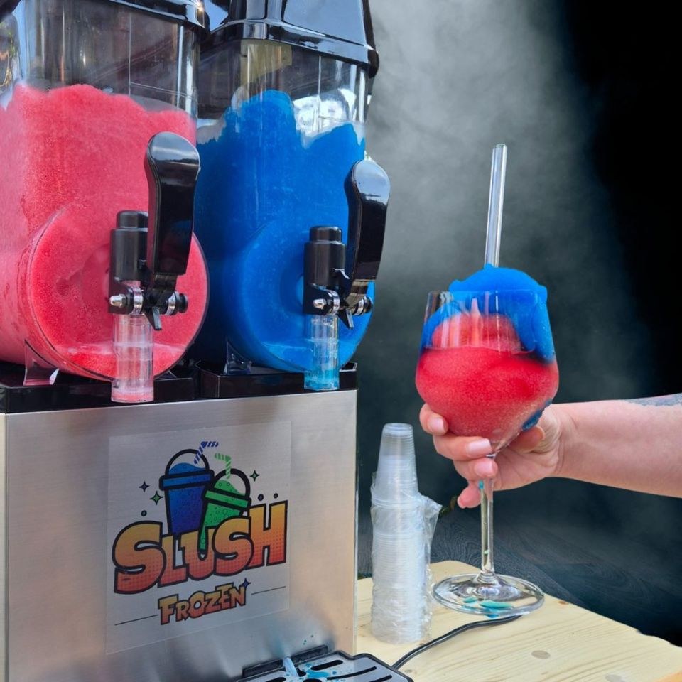 Slush Eis Maschine Lüneburg mieten bei Fetenkidz Events René Müller