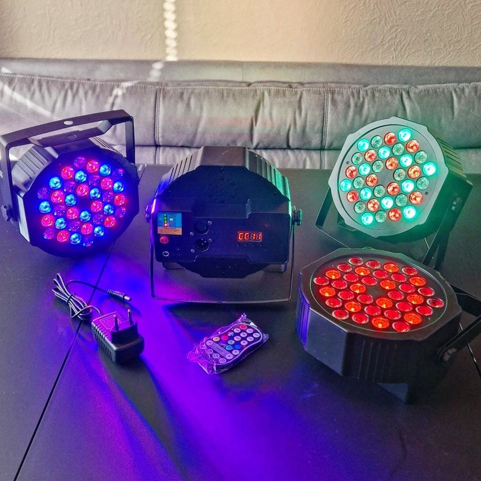 AKKU LED Strahler N DMX Sound Disco Bühnenlicht mieten