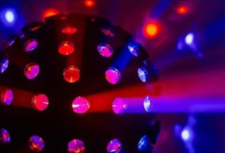 Partyboxen N Beleuchtung Laser Lichtanlage Nebel mieten – 2