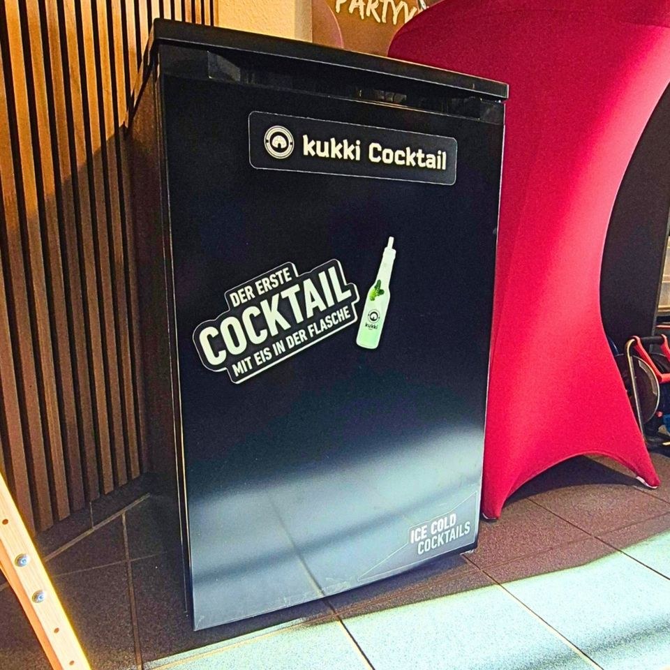 Gefrierschrank N 85L 75 kukki Cocktails mieten in Deutsch Evern