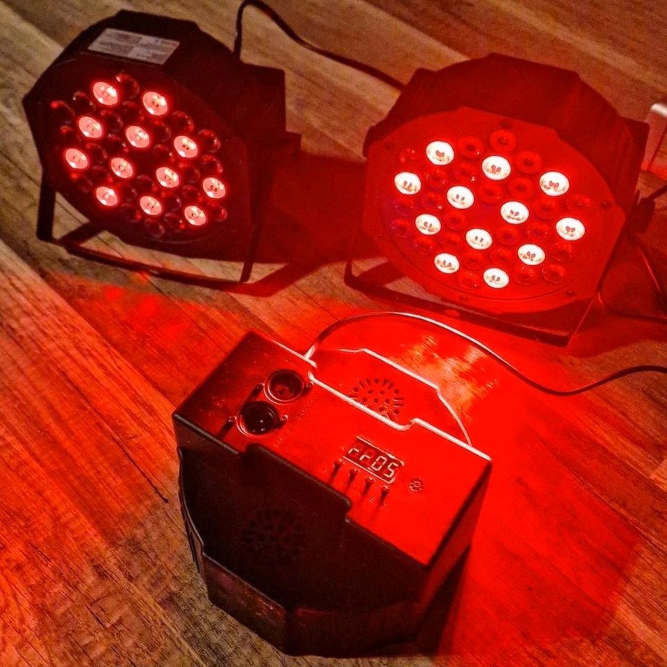 LED Strahler N 20 Stk Partybeleuchtung mieten in Deutsch Evern – 2