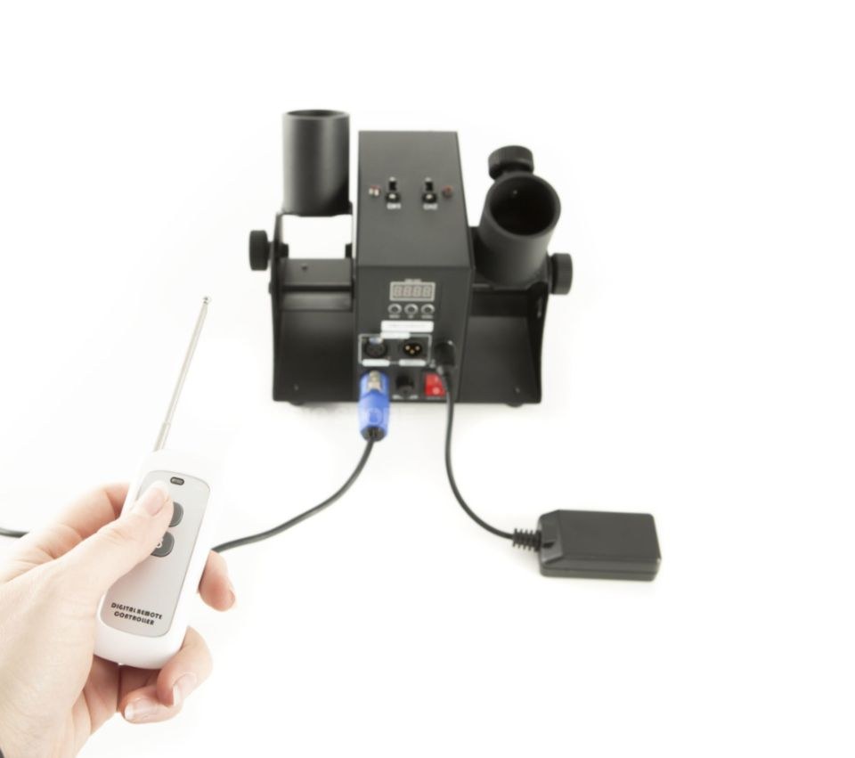 Konfetti Kanone N elektrisch Fernbedienung DMX mieten in Deutsch Evern – 2