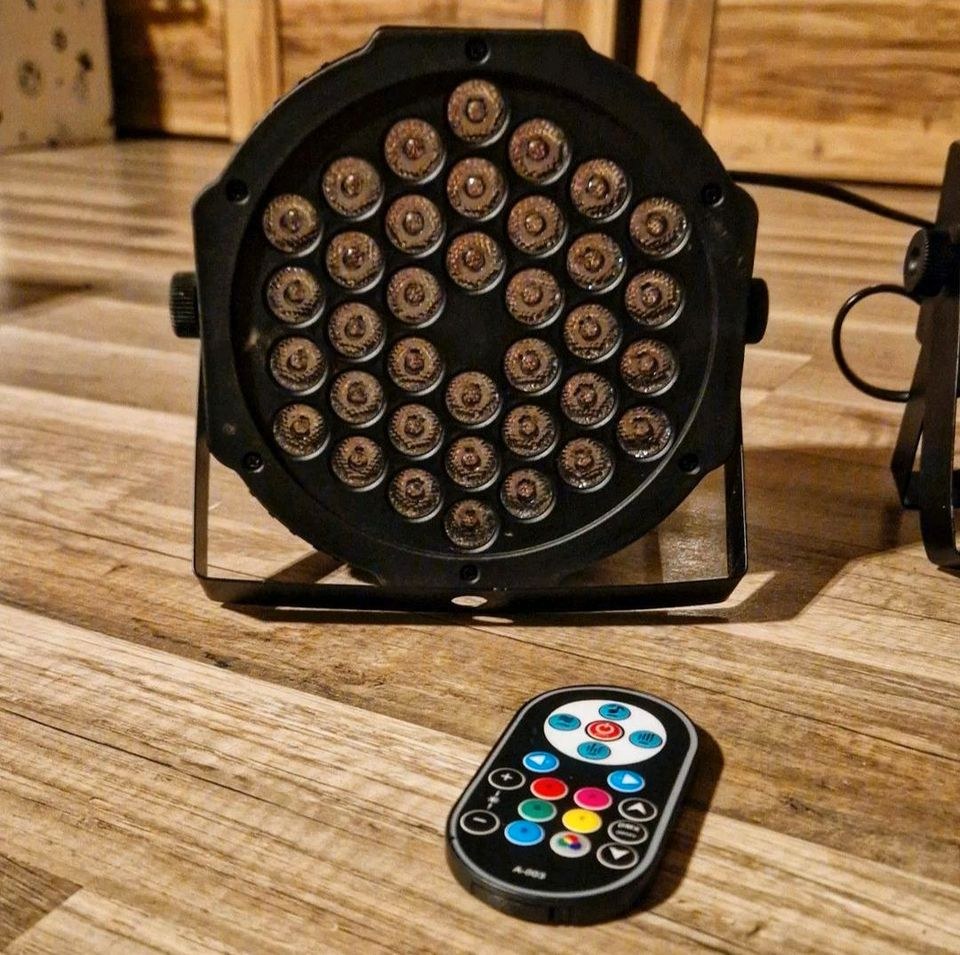 LED Strahler N 20 Stk Partybeleuchtung mieten in Deutsch Evern – 4