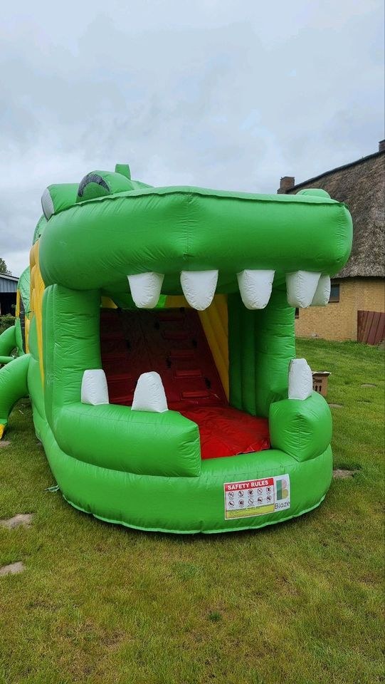 XXL Hüpfburg Krokodil BxLxH 5m x 20m 4.5m mieten in Tellingstedt – 3