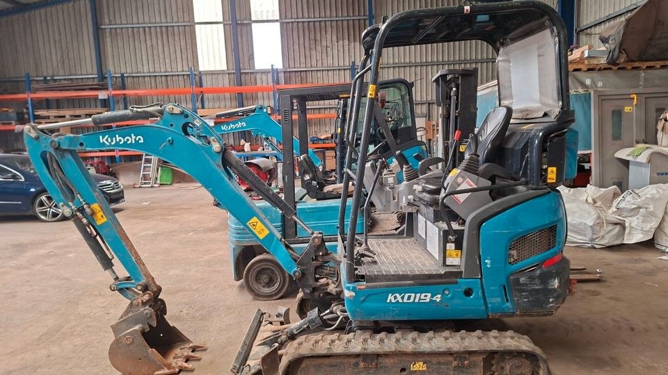 Kubota KX019 4 Minibagger Bagger mieten bei FNC – 3