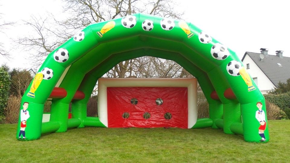 Aufblasbare Torwand XXL Dach mieten bei FTF Events