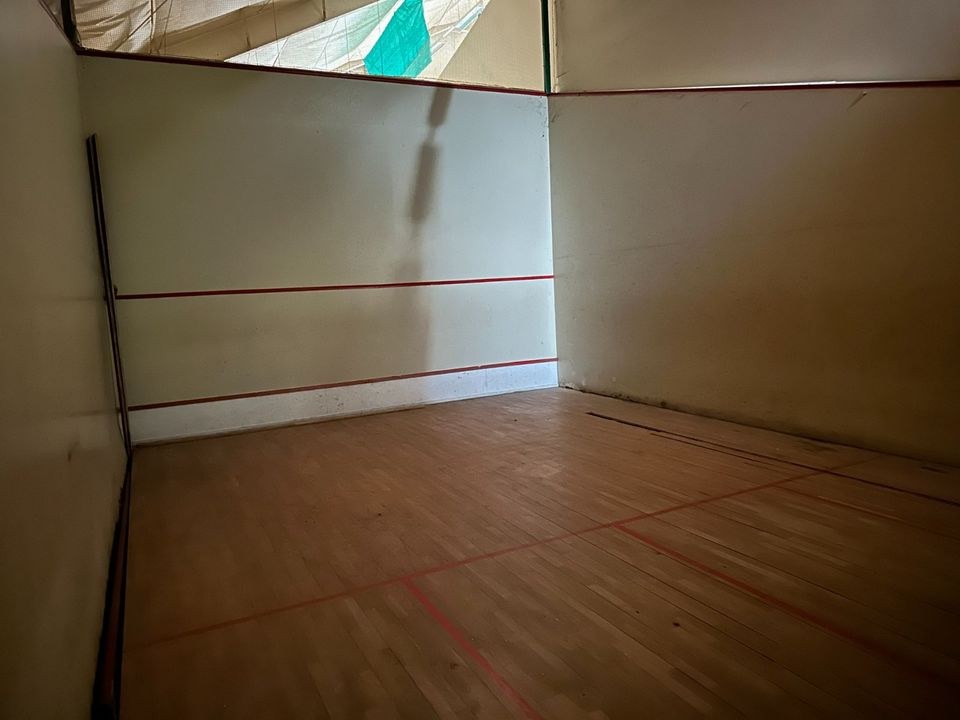 Bieten 450qm Hallen Fläche mieten bei T.F. – das Besondere