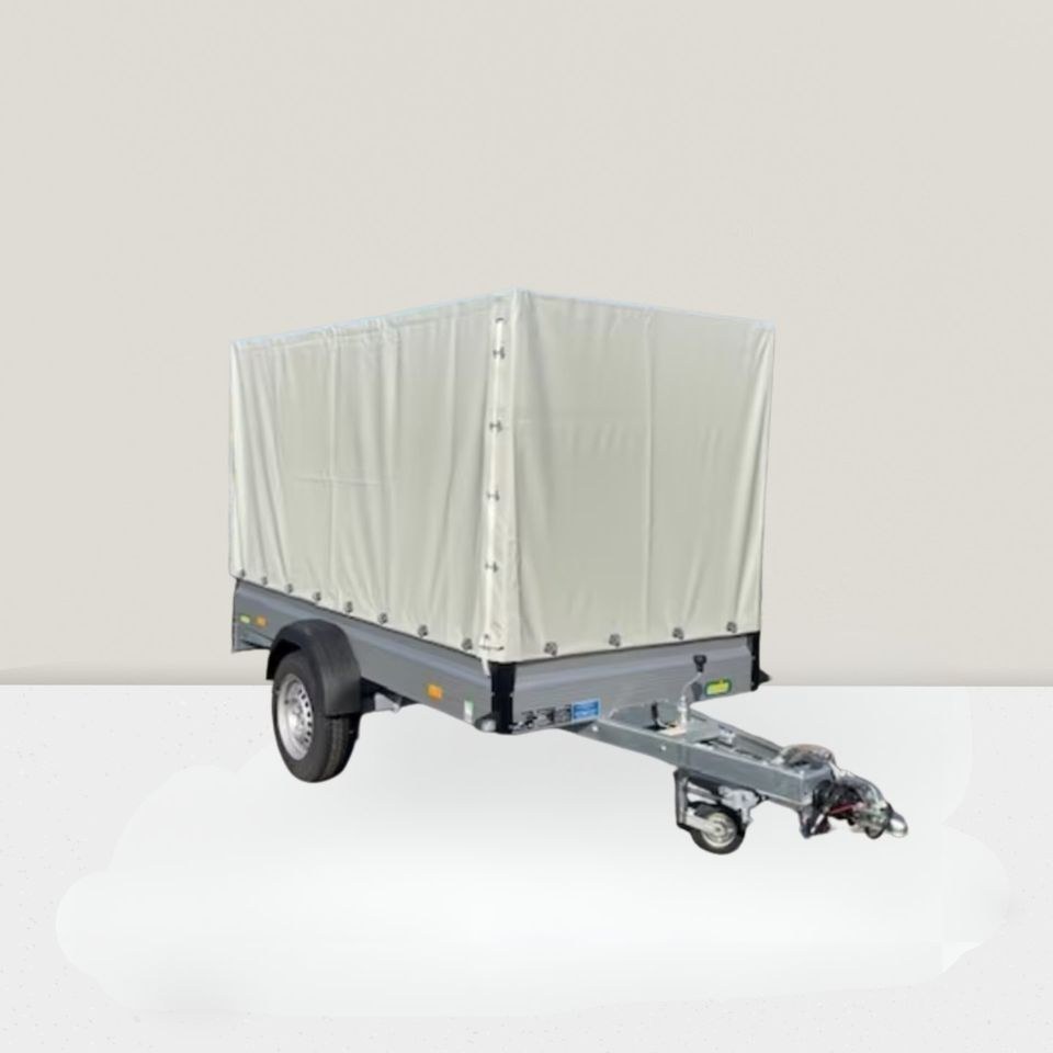 Anhänger Planenanhänger 1300 Kg hoch Umzug mieten in Essen-Borbeck