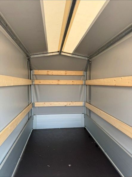 Anhänger Planenanhänger hoch Umzug groß mieten in Essen-Borbeck – 3