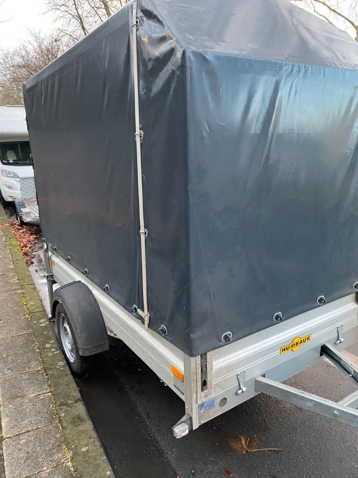 Anhänger Planenanhänger hoch Umzug groß mieten in Essen-Borbeck – 2