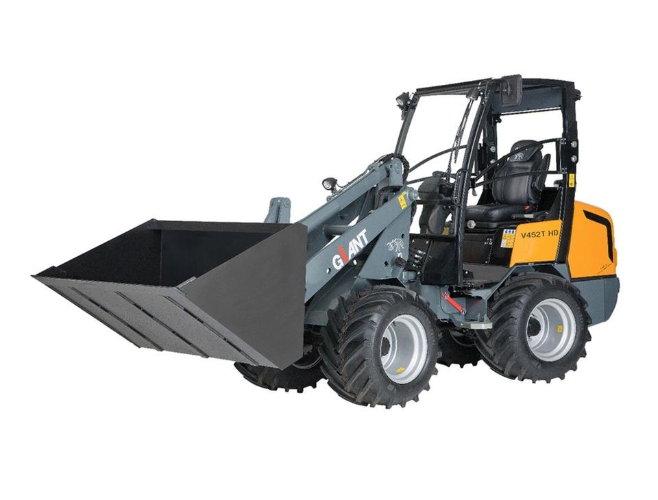 Radlader Giant V451T X TRA mieten bei Geestländer Galabau