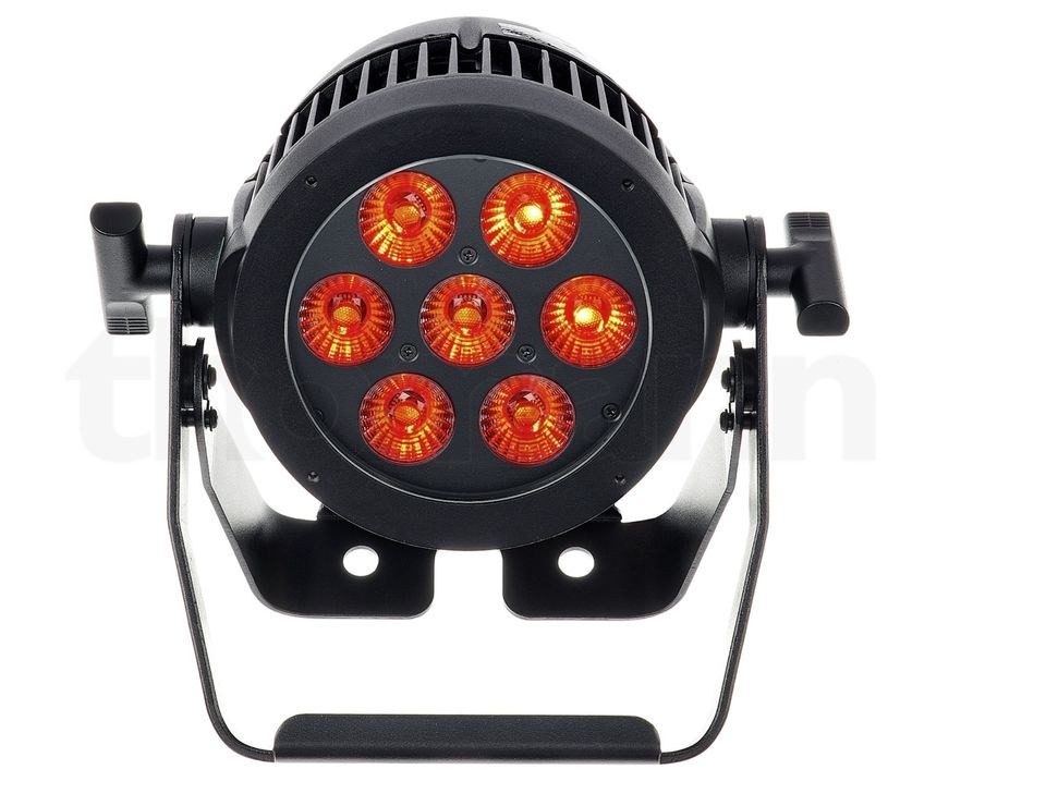 6x LED Outdoor Scheinwerfer Set ADJ 7P HEX IP mieten in Barendorf – 3