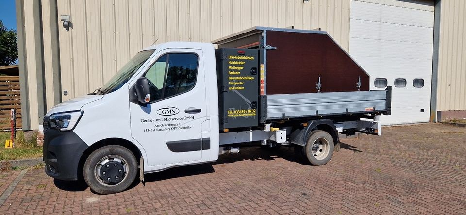 Transporter Kipper Pritsche Renault Master 3,5 mieten in Strausberg