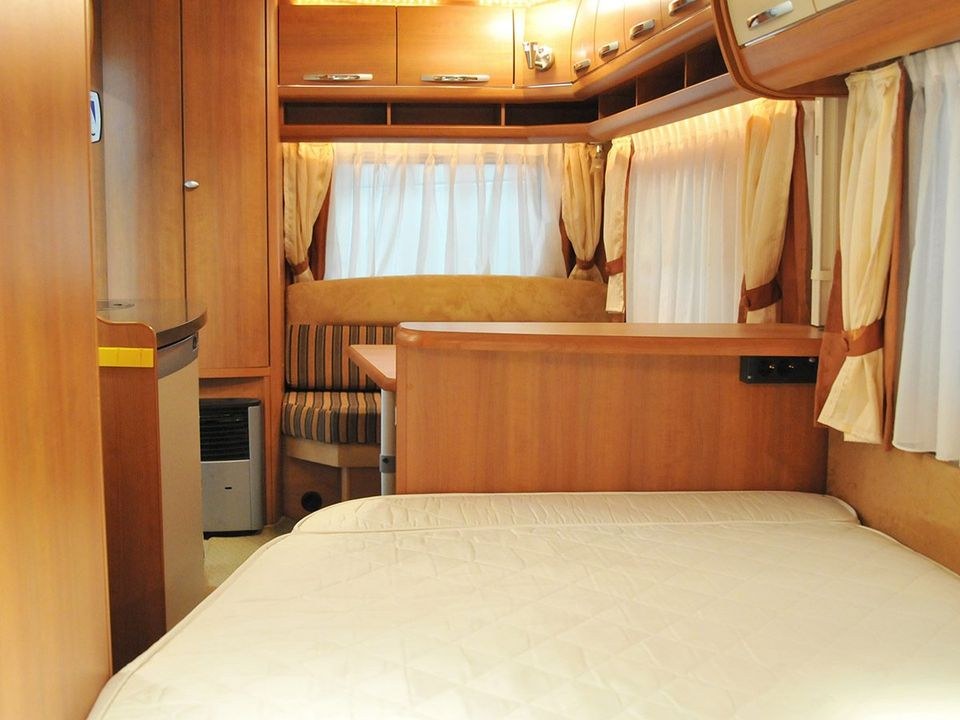 Wohnwagen Caravan Hobby Excellent 410 SFe mieten in Krefeld – 3