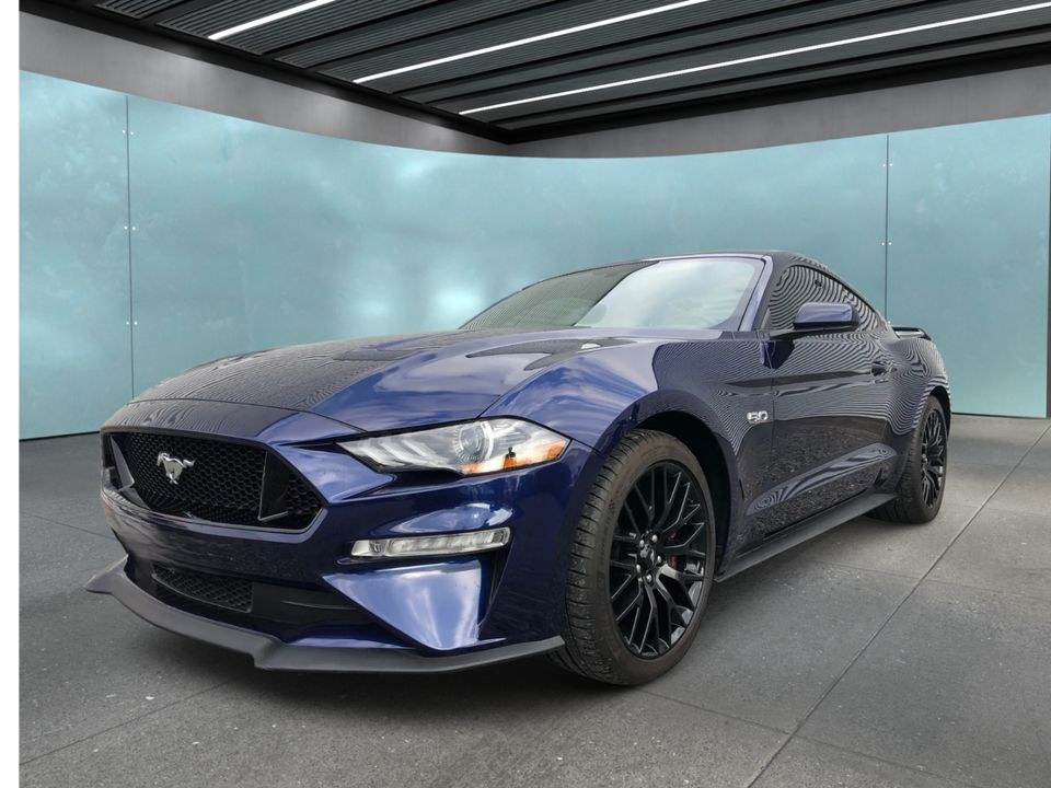FORD MUSTANG V8 5.0L SPORTWAGEN N mieten bei GoQuick Vermietpark