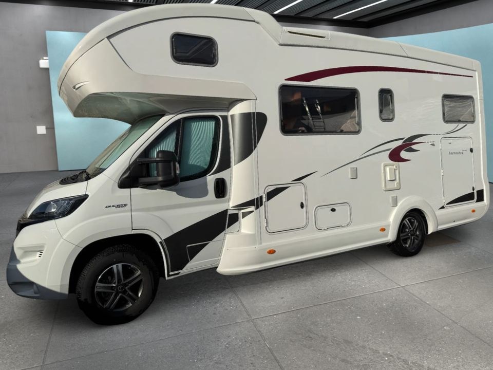 WOHNMOBIL CAMPER N mieten in Krefeld – für den Urlaub auf Rädern