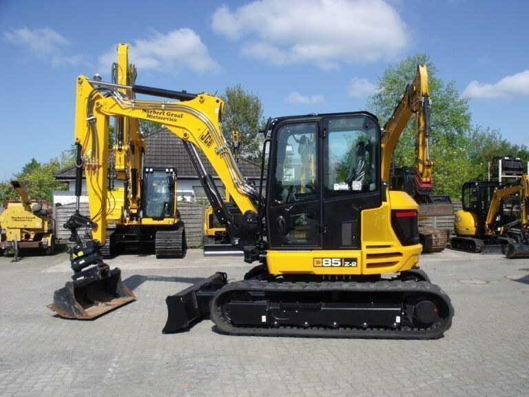 Midibagger 8,6 t mieten in Bad Schwartau – für Erdarbeiten & Baustelle