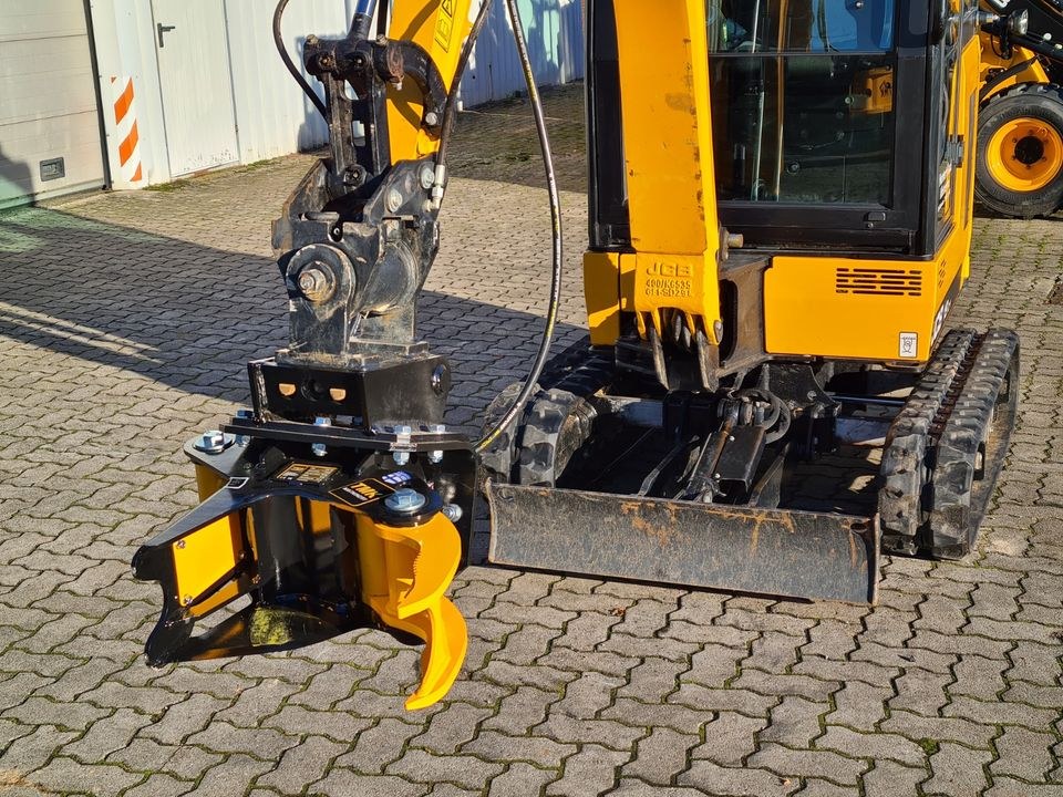 Minibagger JCB 19 C 1 Powertilt Knickschere mieten in Bad Schwartau – 3
