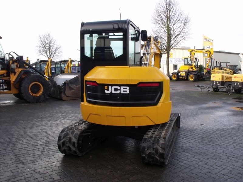 Minibagger 5 t mieten bei Graaf Baumaschinen – 4