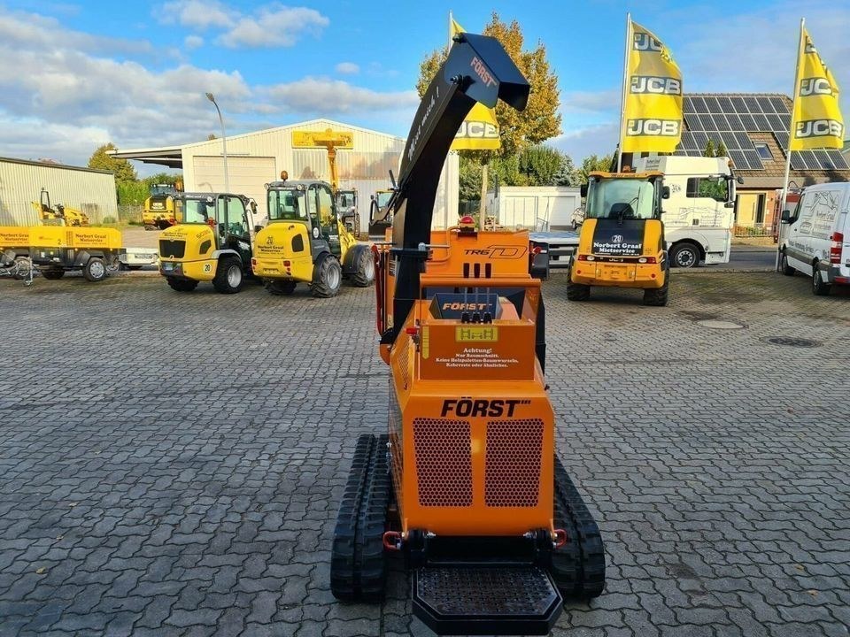 Raupenhäcksler Holzhäcksler Buschhacker mieten bei Graaf Baumaschinen – 4