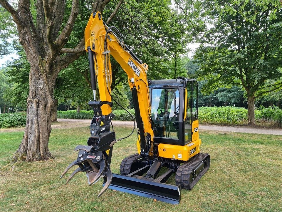 Bagger Knickschere mieten bei Graaf Baumaschinen