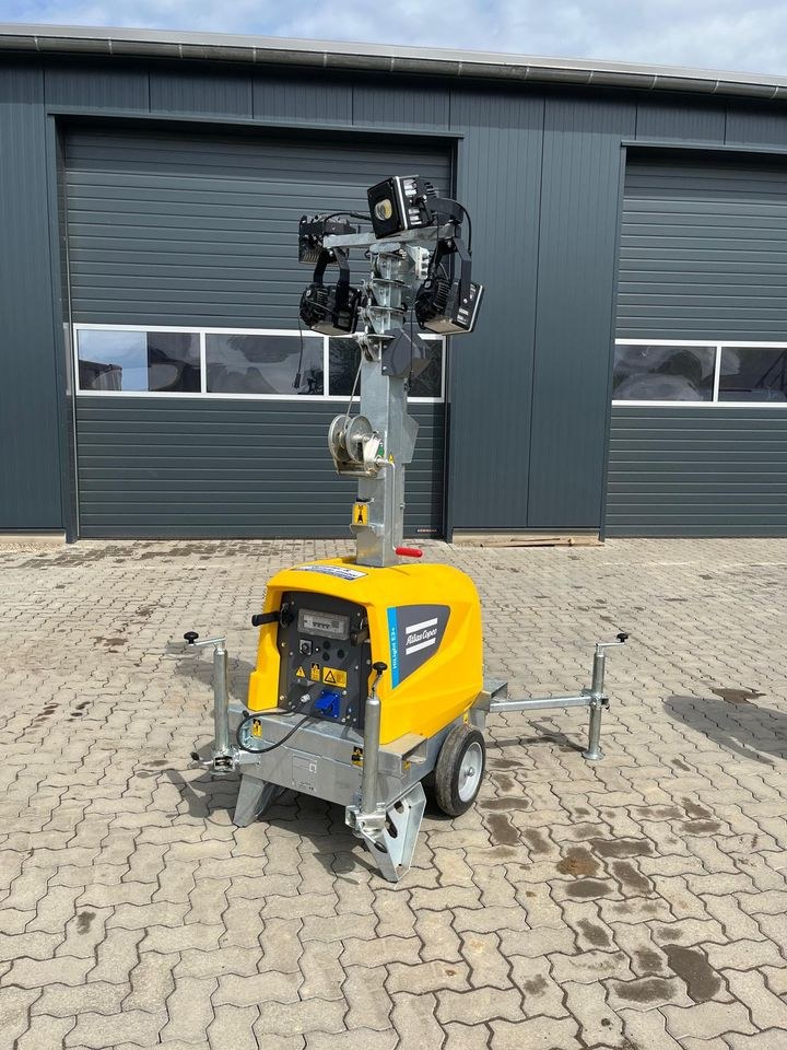 Hilight E3+ Elektrischer Lichtmast mieten bei Grossmann & Siegmeier