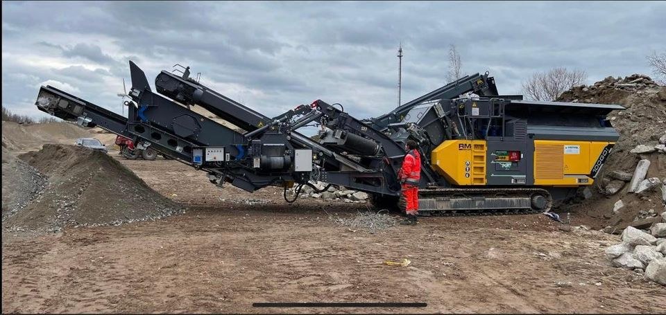 Prallbrecher Rubble Master RM100GO mieten bei Grossmann & Siegmeier
