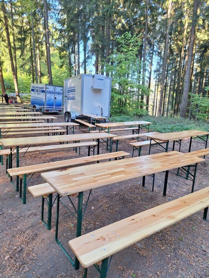 Bierzeltgarnituren Biertischganitur mieten in Linsengericht
