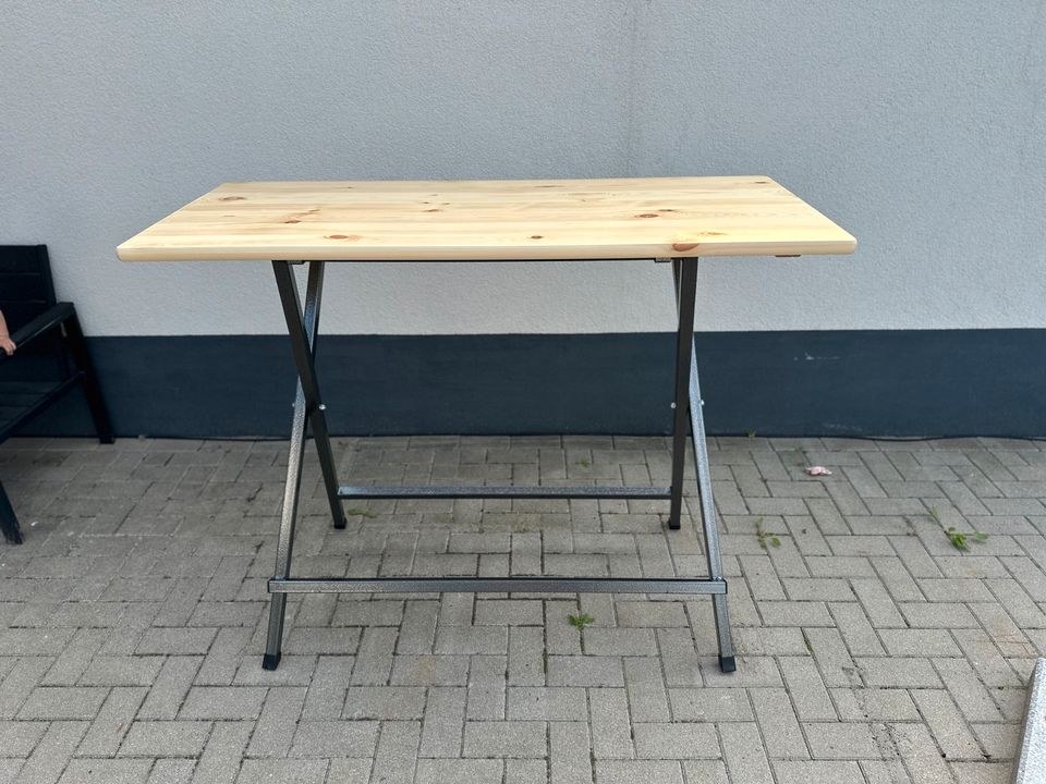 Stehtisch Eckig Garten mieten in Salzwedel – für Empfang & Party