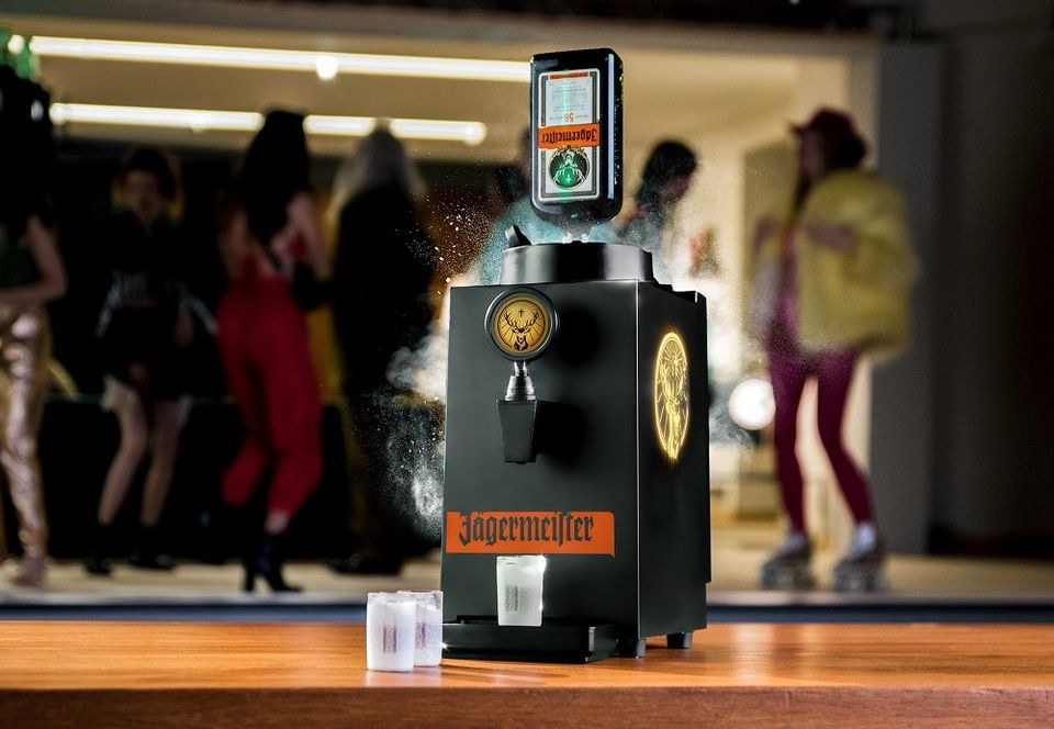 Jägermeister Shot Maschine Schnaps Zapfanlage mieten in Salzwedel