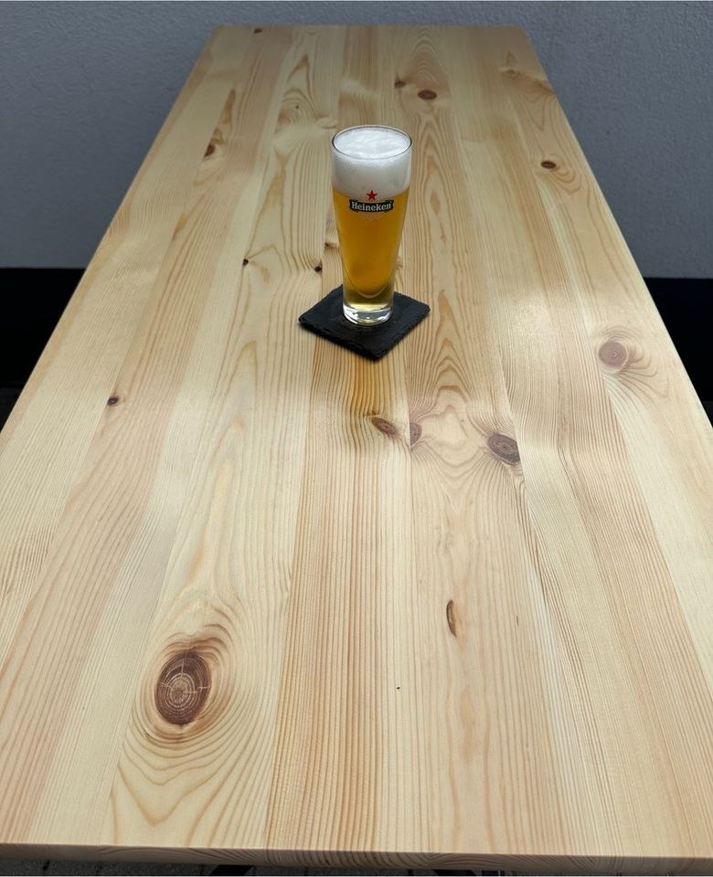 Stehtisch Eckig Garten mieten in Salzwedel – für Empfang & Party – 4