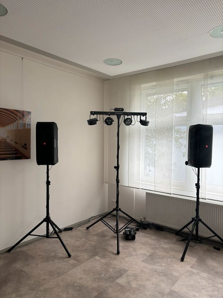 Musikanlage Partyanlage JBL Partybeleuchtung mieten – 2