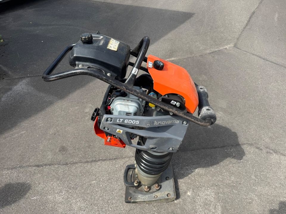 Husqvarna LT 6005 Stampfer Rüttelstampfer mieten in Gladbeck – 2