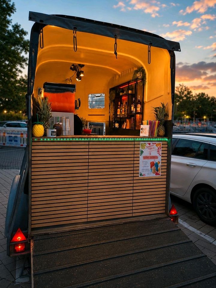 Mobile Cocktailbar Schankwagen mieten bei Hellu Event – frisch gezapft – 2