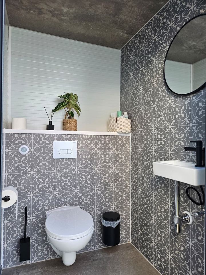 Toilettenwagen gehobener Optik mieten in Billerbeck – 3