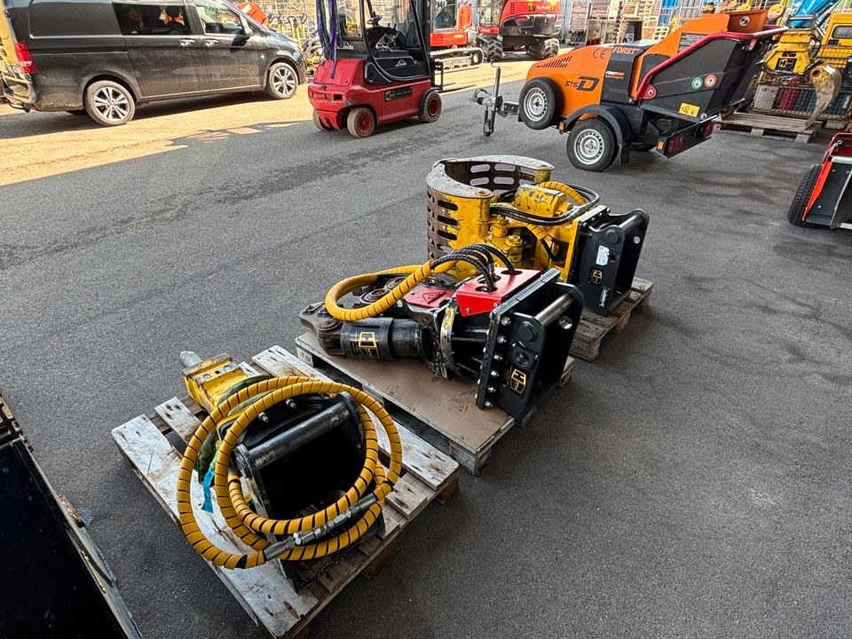 Abbruchtechnik Betonschere Sortiergreifer mieten in Bibertal – 4