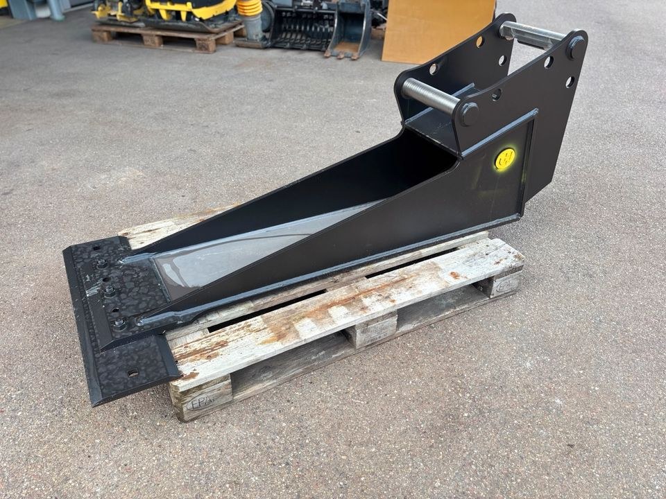 Spatenlöffel Powerspaten MS08 Minibagger 12 t mieten in Bibertal