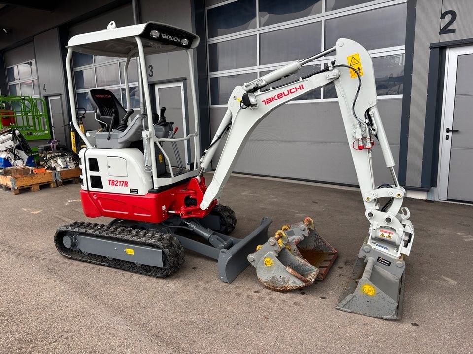 Takeuchi TB217 R V3 Powertilt HS01 t Minibagger mieten in Bibertal