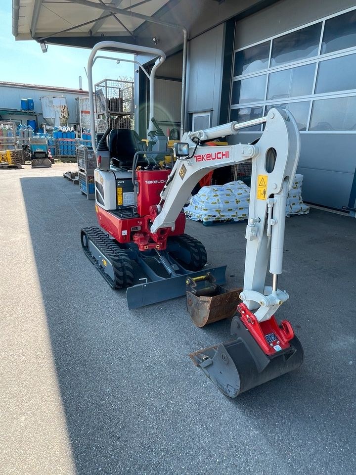 Takeuchi TB210 R MS01 1,2 to Kurzheck Minibagger mieten in Bibertal – 3